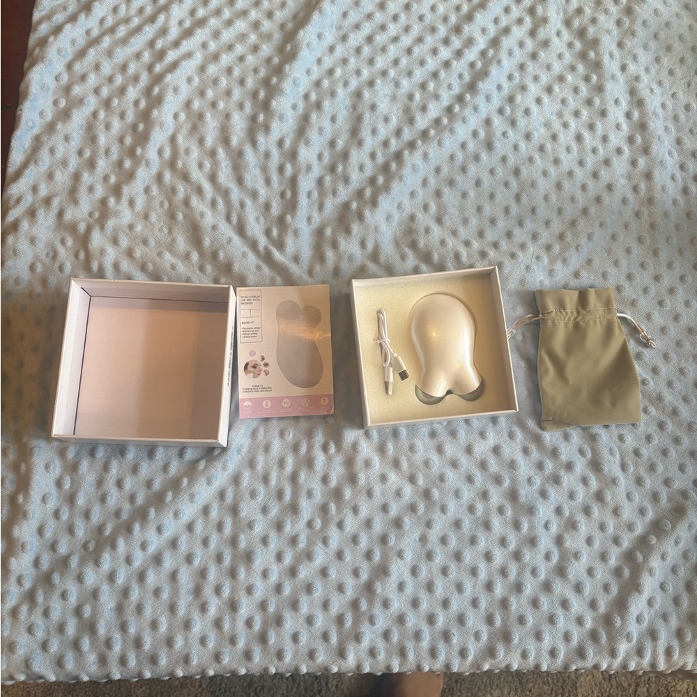 Electric Body Massager - Cream